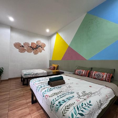 Mador Malang Dorm Hostel Exterior photo