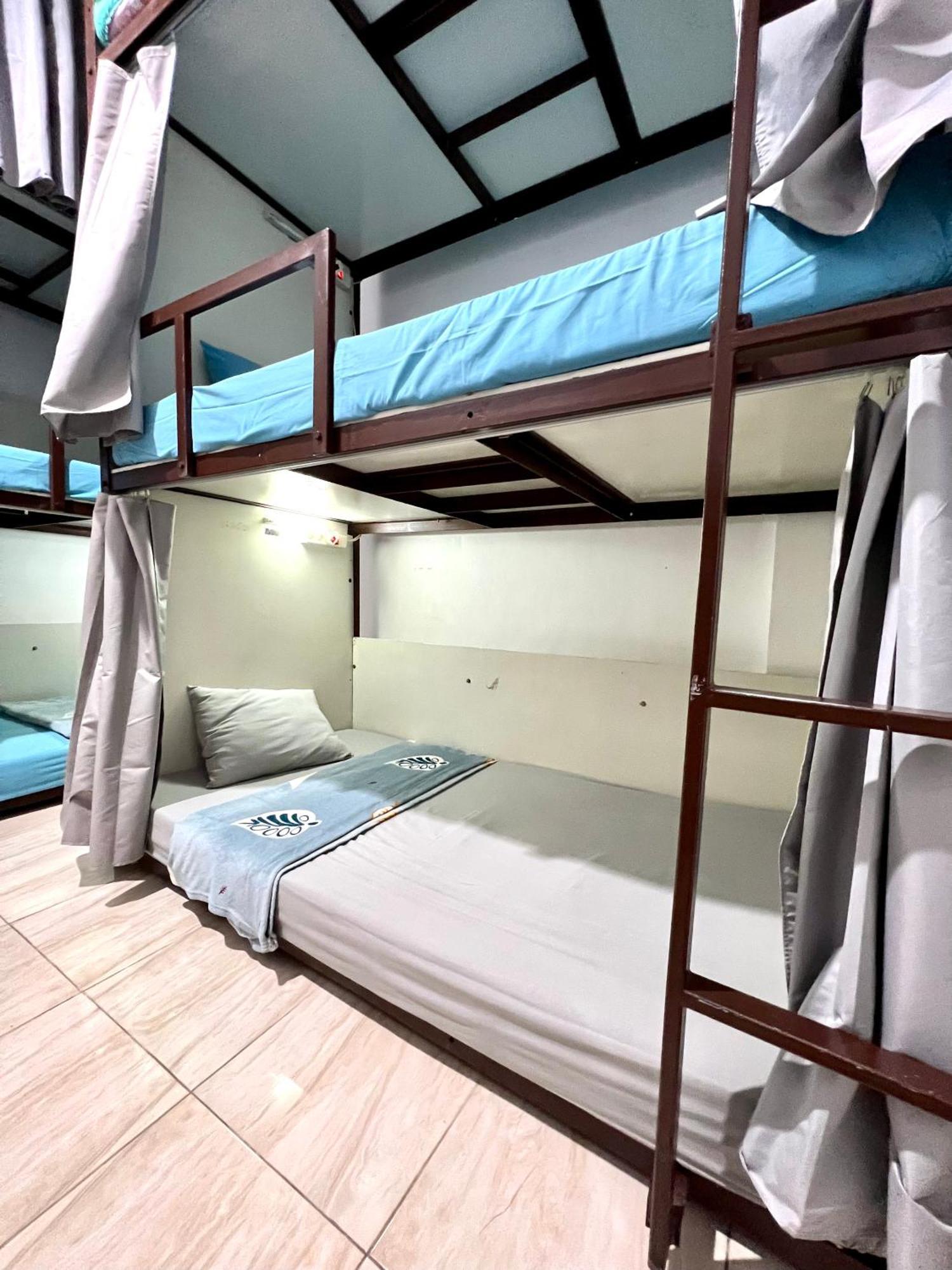 Mador Malang Dorm Hostel Exterior photo